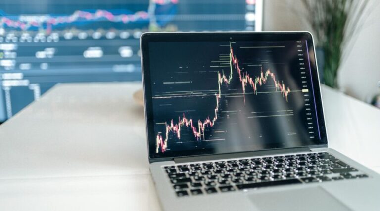 why your organizations should leverage business analytics in todays dynamic market